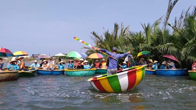 Thuan Tinh Island
