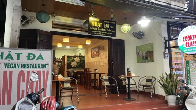 Quan Chay Nhat Da,vegan cooking class