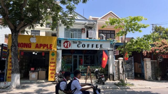 Nha Na Coffee- Breakfast & Brunch