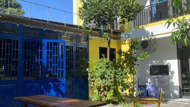 The Cuckoo'\''s Nest Hostel and Bar