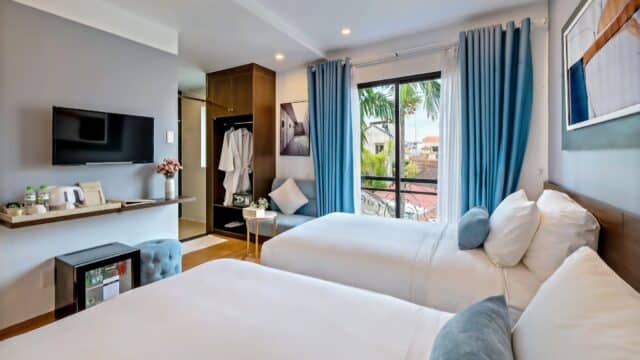 Lion King Hotel