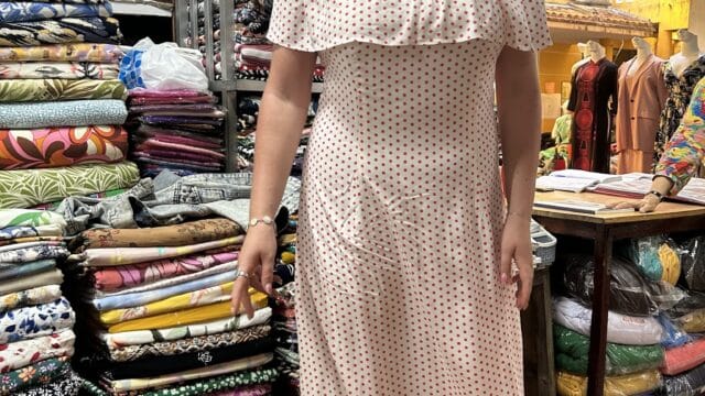 Thy Nguyen 05 Tailor Inside Hoi An fabric market
