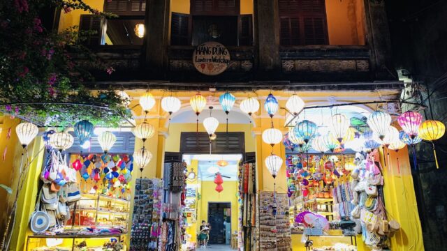 Hằng Dũng Souvenir Shop