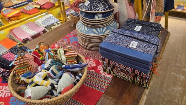 Mountain’s Color 3 Hoi An Handmade Shop