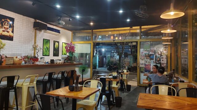 ROM Vegetarian Bistro