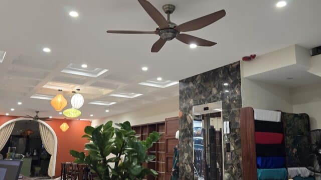 De'Gift Leather Shop