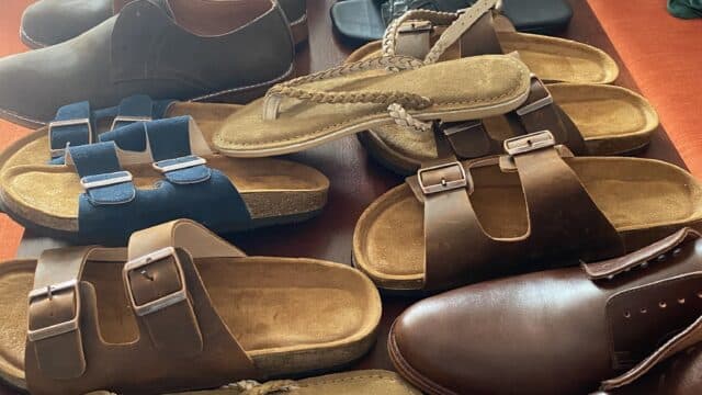 De'Gift Leather Shop