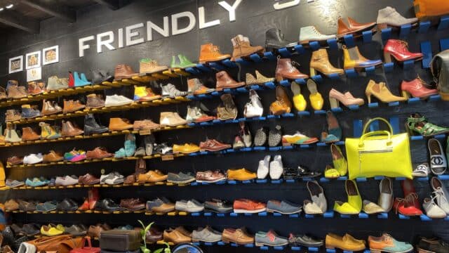 Friendly shoe shop