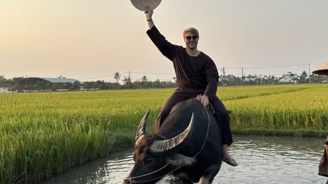 Hoi An Buffaloes Riding & Farming- Bicycles Tour