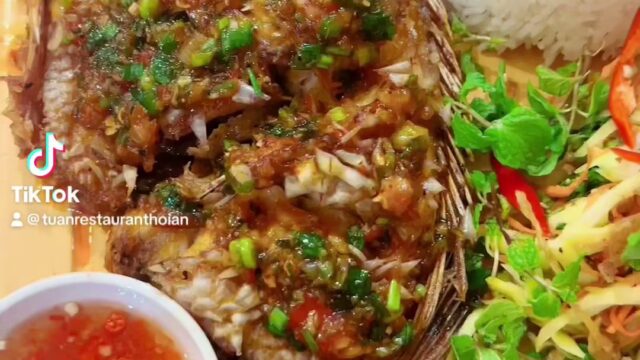 Tuan Restaurant & Cafe