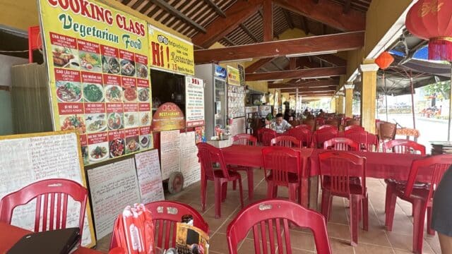 Hi restaurant