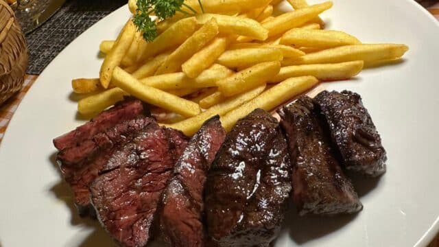 Le Petit Bistro Hội An