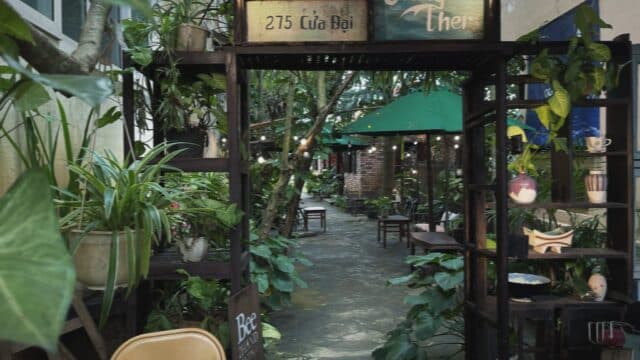 Tiệm cà phơ Nàng Ther