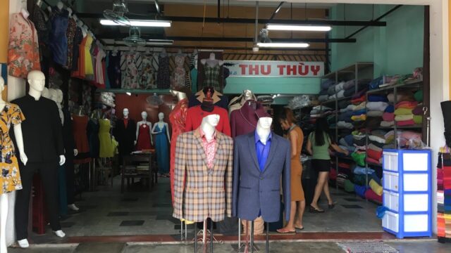 Thu Thuy tailor and designer - Tailors in Old Town, Hoi An