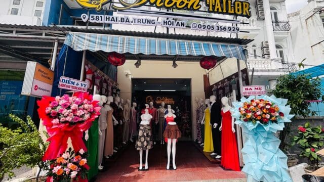 Moon Tailor