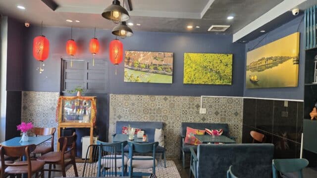 RAW Coffee & FooD
