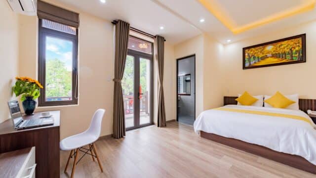 Green Hill Hotel