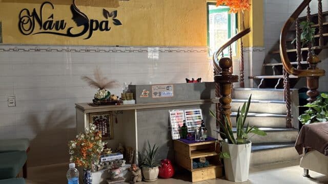 Nâu Spa, Nails & Best Massage, waxing & Shampoo Hội an