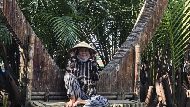 Bình Coconut Basket Boat Tour