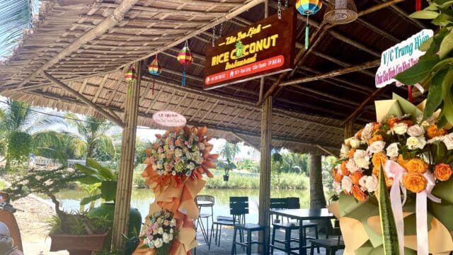 Rice Coconut Basket Boat