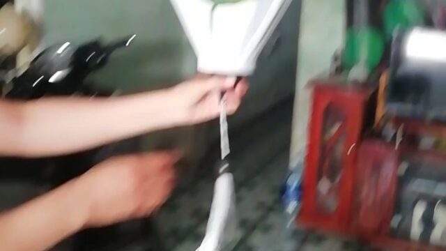 Ti's Lantern Making Class- Đèn Lồng Hội An