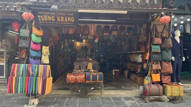 Shoes Shop Tuong Khang