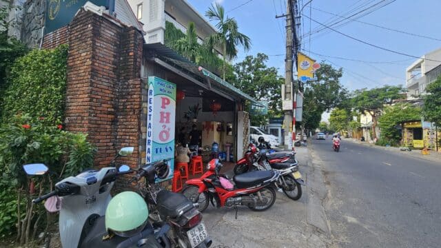 Pho 323