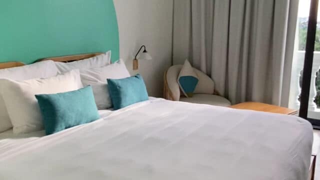 moodhoian Riverside Resort & Spa