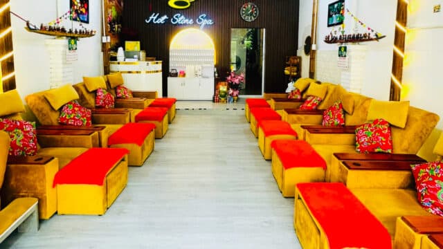 Hot Stone Spa & Nails