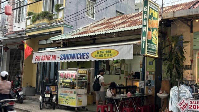 Phi banh mi