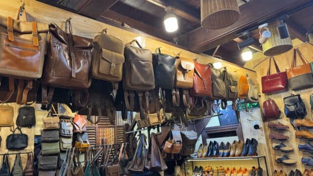 Be Bi Leather