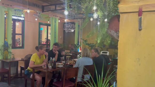 Nom Cafe and Bistro