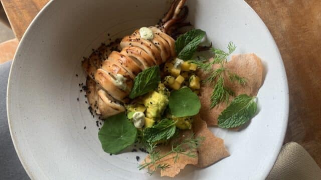 AVOCADO Resto & Café