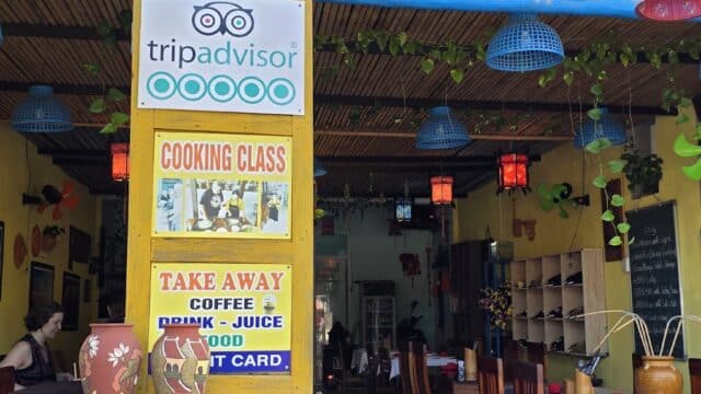 Cỏ Hồng Restaurant