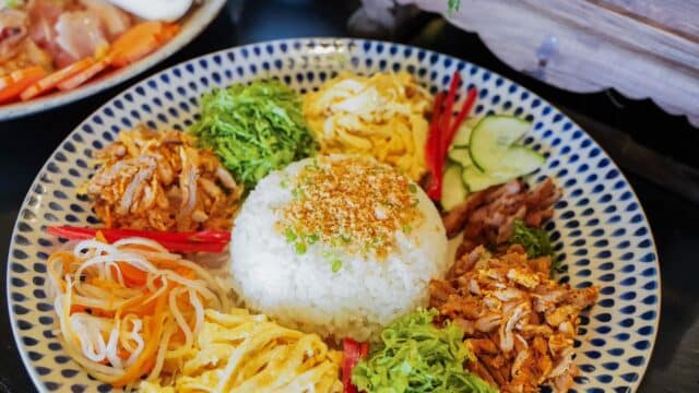 Hoa Hiên