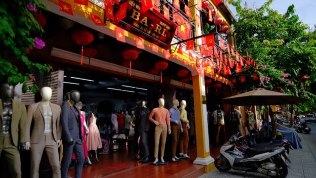 Ba Ri Tailor