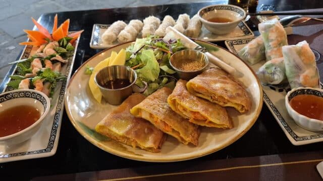 Cua Dai Central Restaurant & Cooking Class