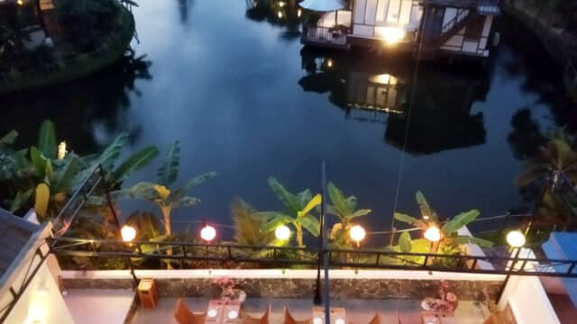 Lake Famy Restaurant