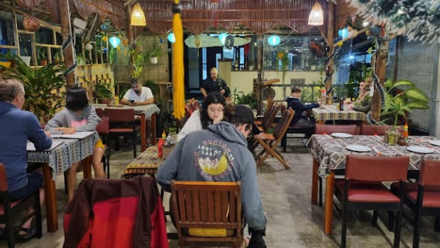 The Moon Restaurant An Bang