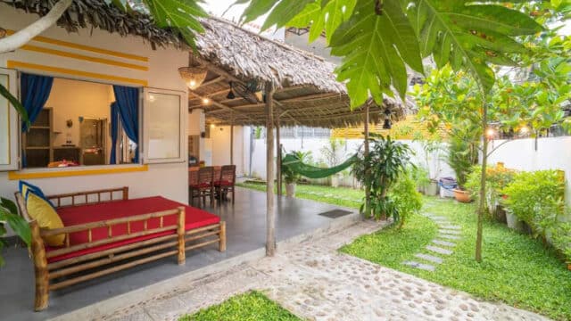 Be's Beach House An Bang