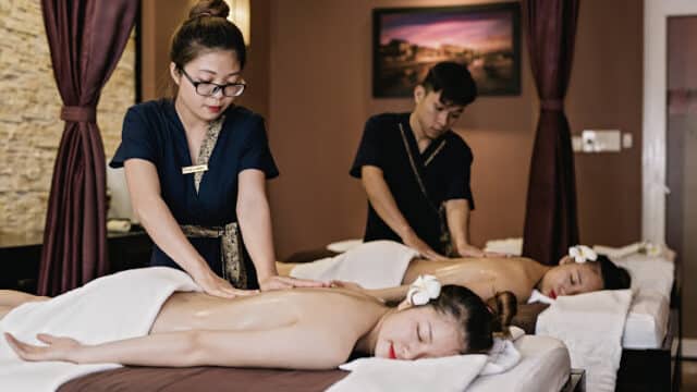White Rose Spa – Hair Wash