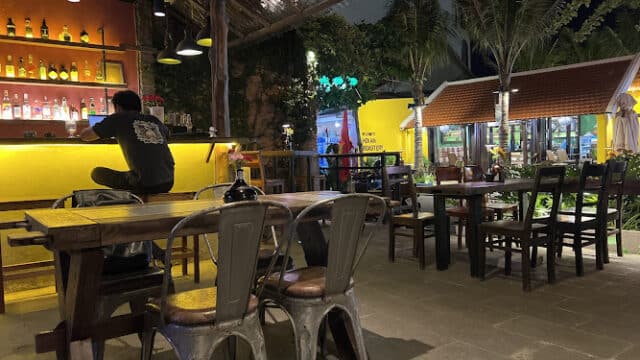 Dom - Hoi An Brewery