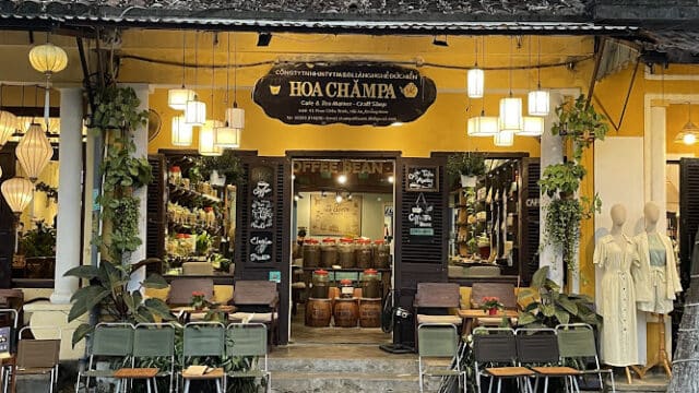 Hoachampa Coffee & Tea House