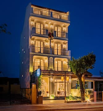 Merrily Hotel