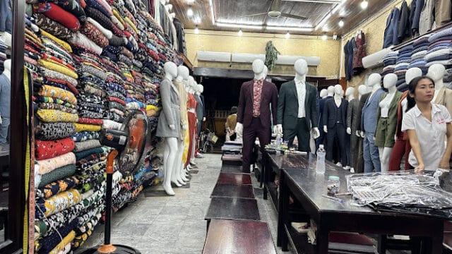 Ba Ri Tailor - Suit in Hoi An