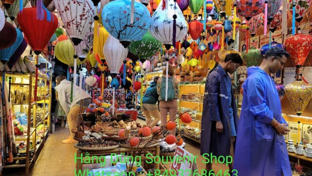 Hằng Dũng Souvenir Shop - Arts and Crafts