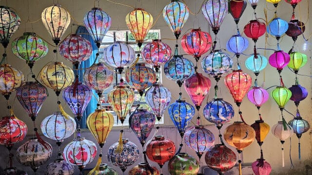 Vnamtrip Lanterns