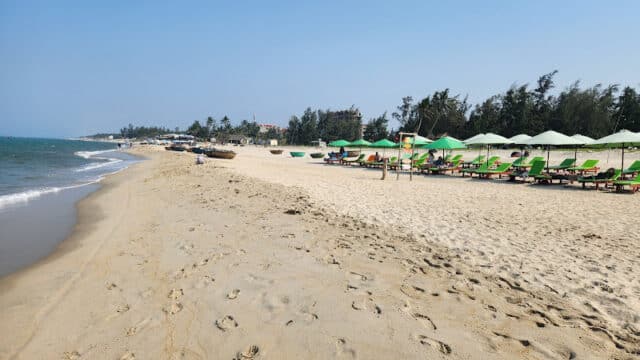 Moon Sea Hidden Beach Restaurant