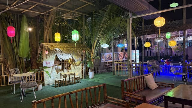 Tin restaurant coffee