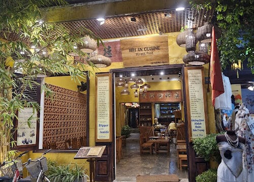 HOI AN CUISINE Restaurant - 120 Tran Phu